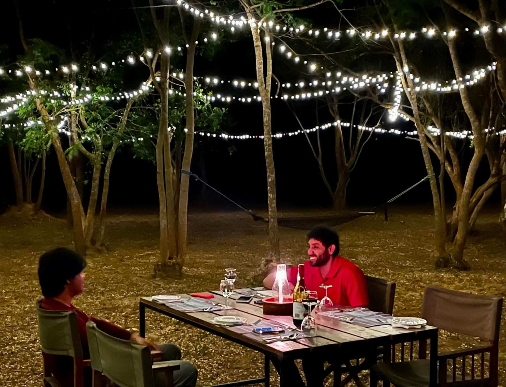 Funky Leopard Safari Lodge Bordering Yala National Park Катарагама Экстерьер фото