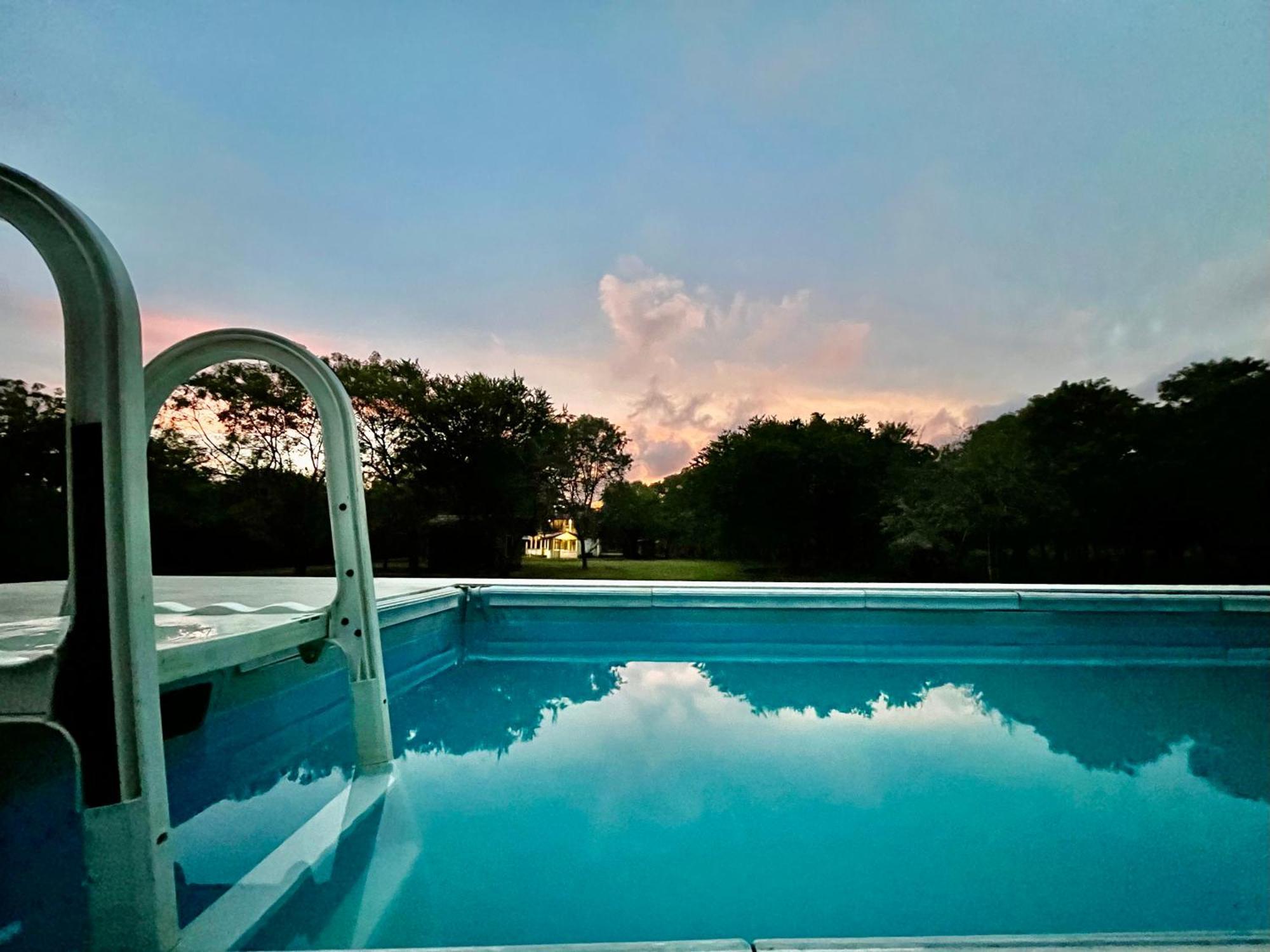 Funky Leopard Safari Lodge Bordering Yala National Park Катарагама Экстерьер фото